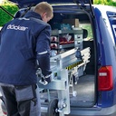 Böcker LMC Serie 4, compacte materiaallift 02