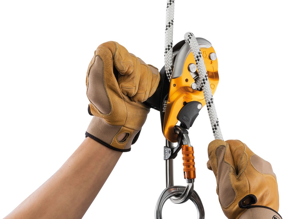 Petzl AXIS Kernmantellijn 11 mm 01